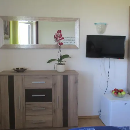 Sobe Bukaleta Bed & Breakfast 3*